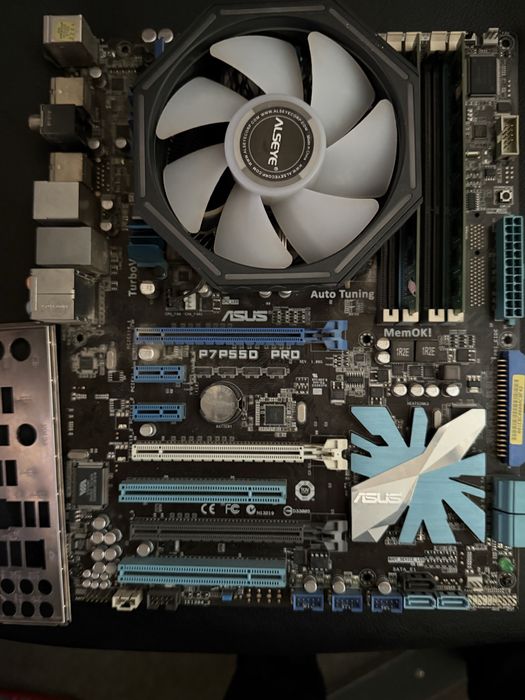 Mat plata p55 +3440 tosh+ planka +bonus H61 plata