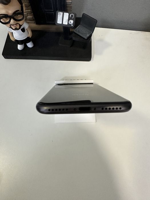  iPhone 8 64GB Factura+Garantie MAGAZIN..