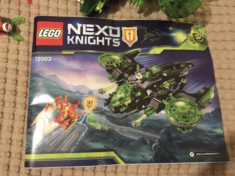 Lego nexo knights Berserker Bomber 72003