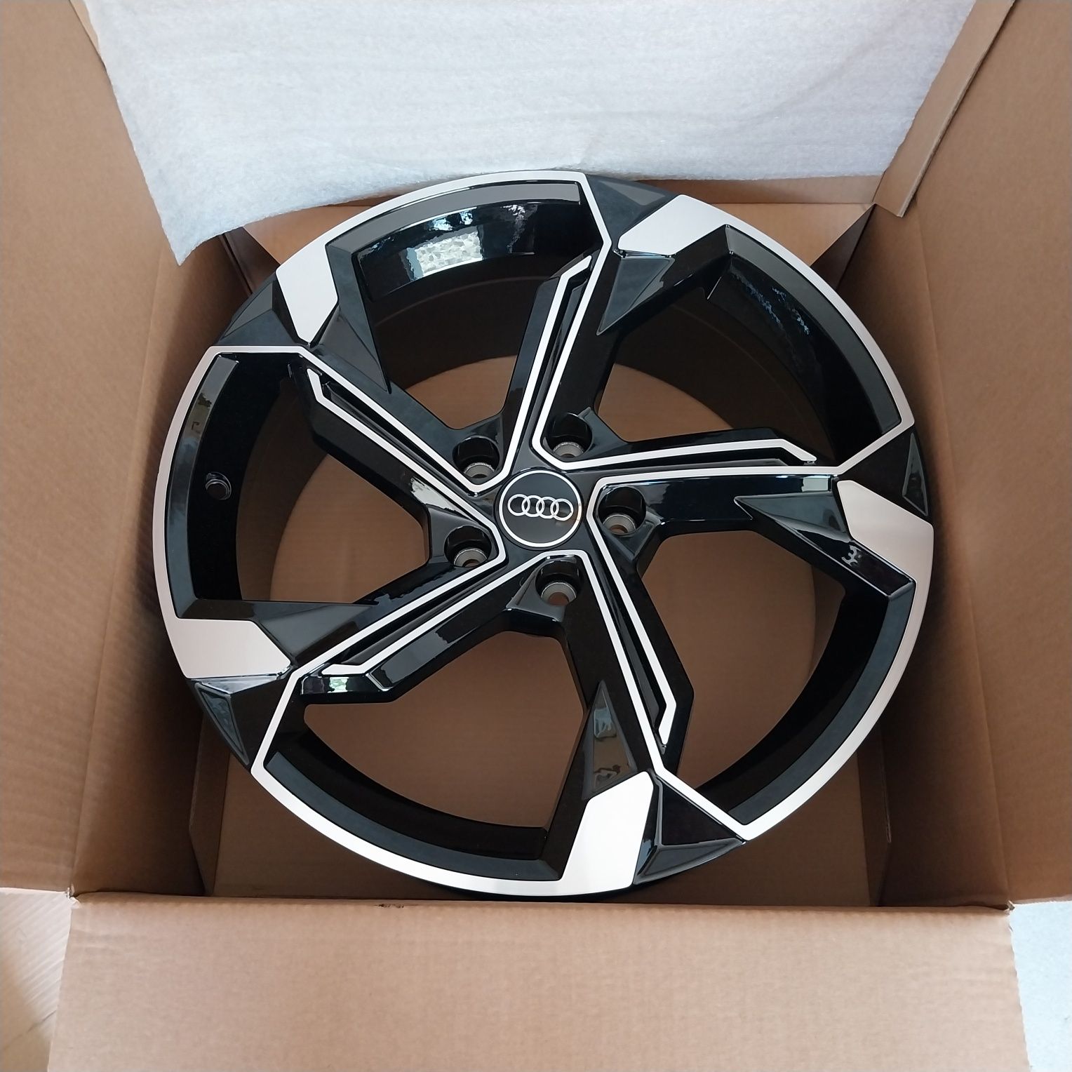 18"19”RS Style джанти за Ауди нови!Audi RS 5х112,А3,А4,А5,А6