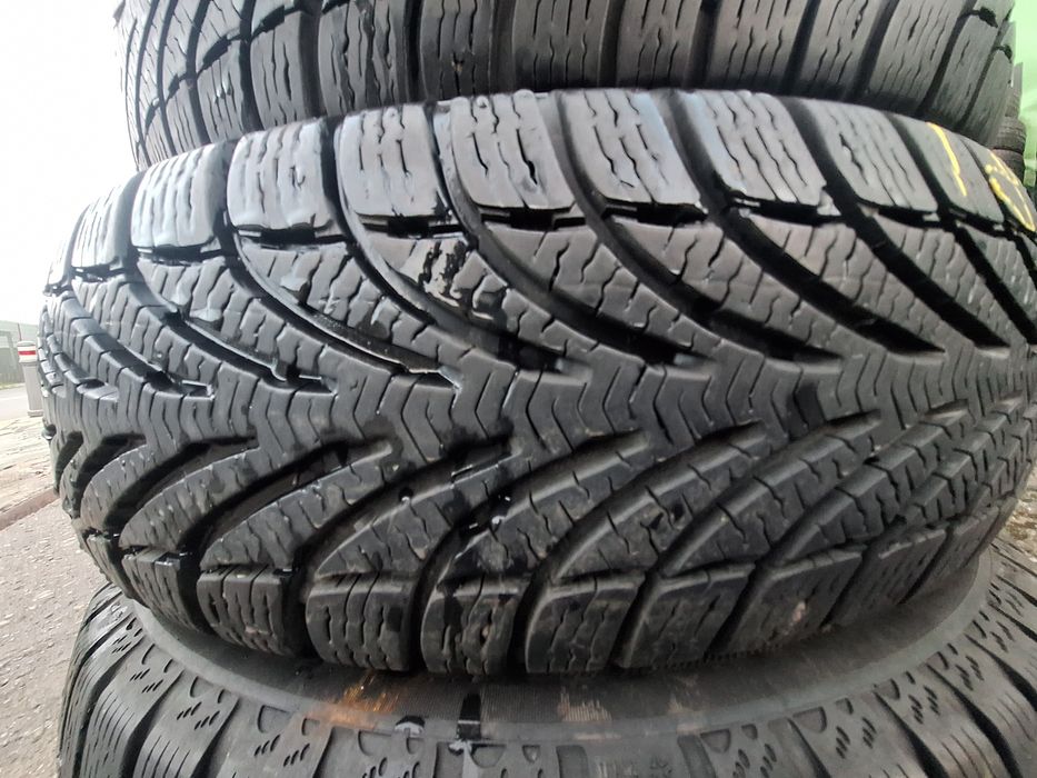 4 anvelope iarna 185/70r14 Bf Goodrich