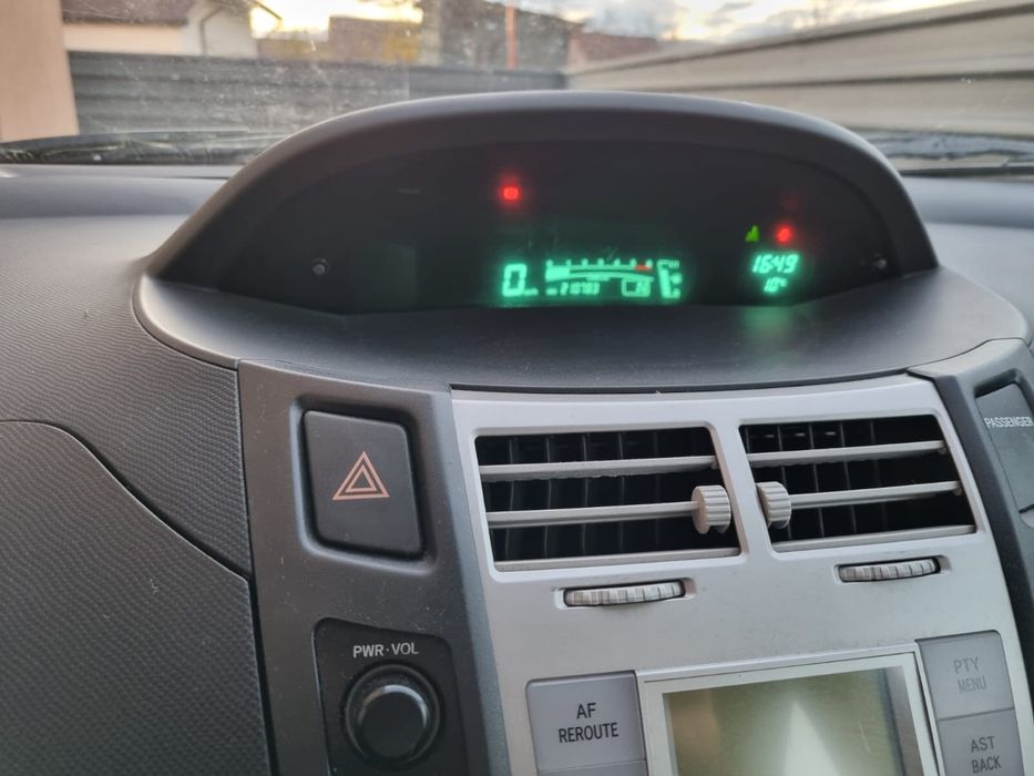 Toyota yaris (2007) 1.4 Diesel 90cp