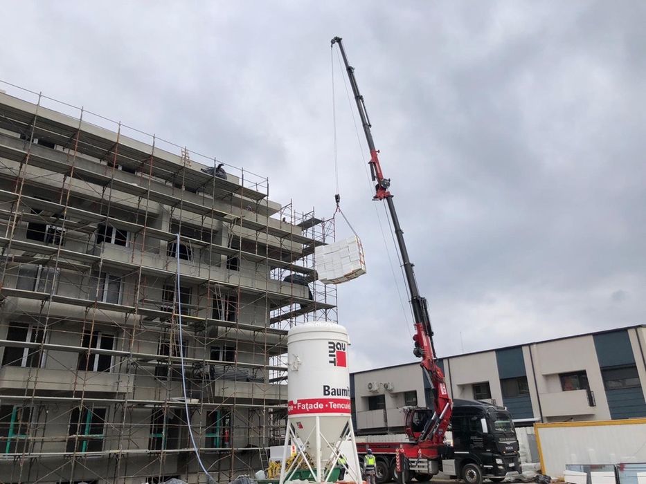  Inchiriere macara automacara 40 / 35 / 30 / 20 tone