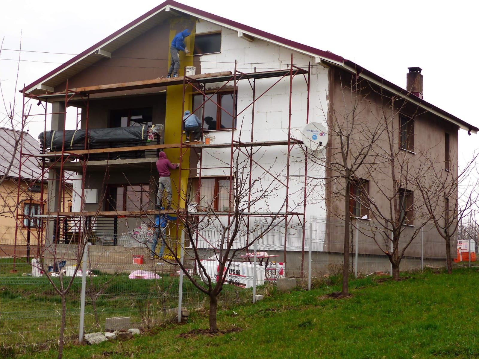 Execut izolatii si decorative exterioare