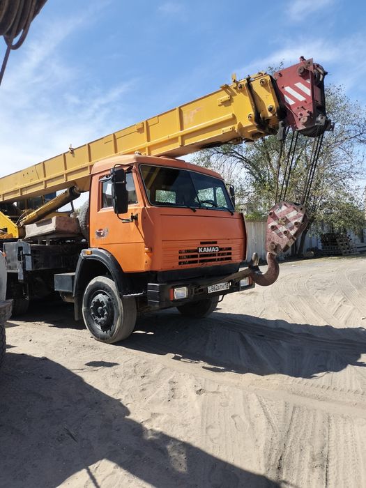 Автокран Ивановец 25 т