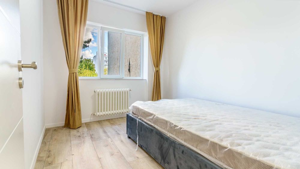 3 camere, totul nou, et 2/4, est, la cheie, fara comision