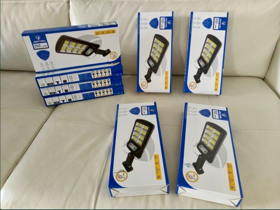 SET 5 lampi grădină , Lampa solară cu senzor și telecomanda