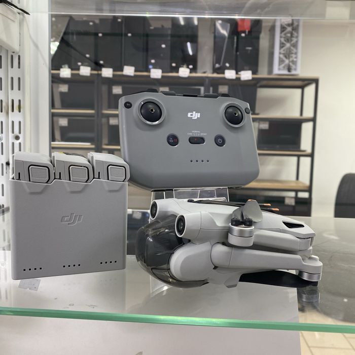 СВ47/ Квадрокоптер DJI MINI 3 PRO FLY MORE KIT PLUS / SK147086