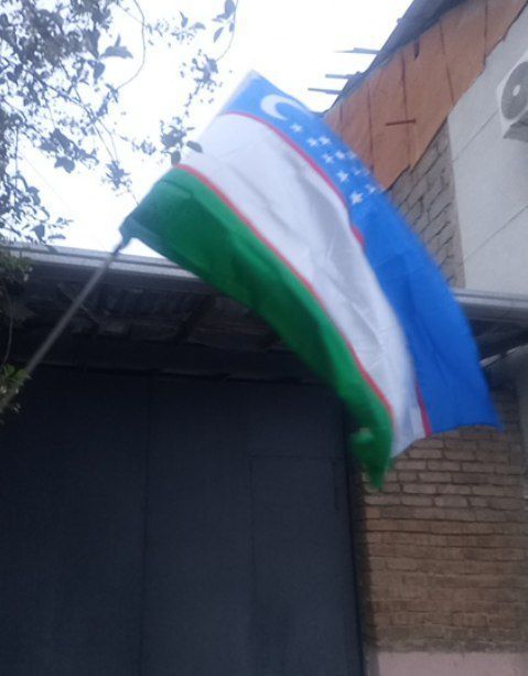 Bayroq tirgavuchi flag stoykasi devorga 2 metr стойка флага флагшток