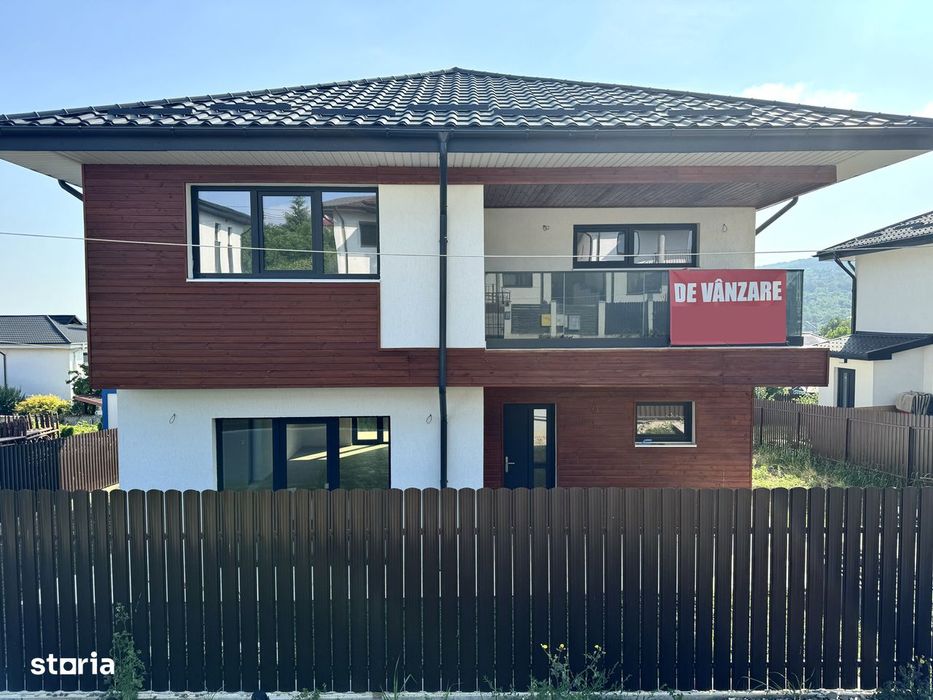 BECI! ASFALT! CANALIZARE! Încălz în pard! Vila 4 camere Bucium-Barnova