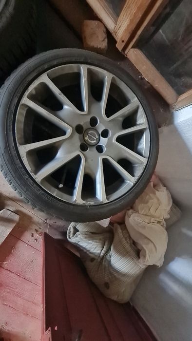 Jante cu anvelope volvo
