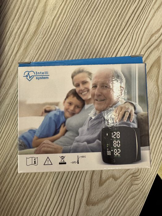 Тонометр автоматический с русской озвучкой