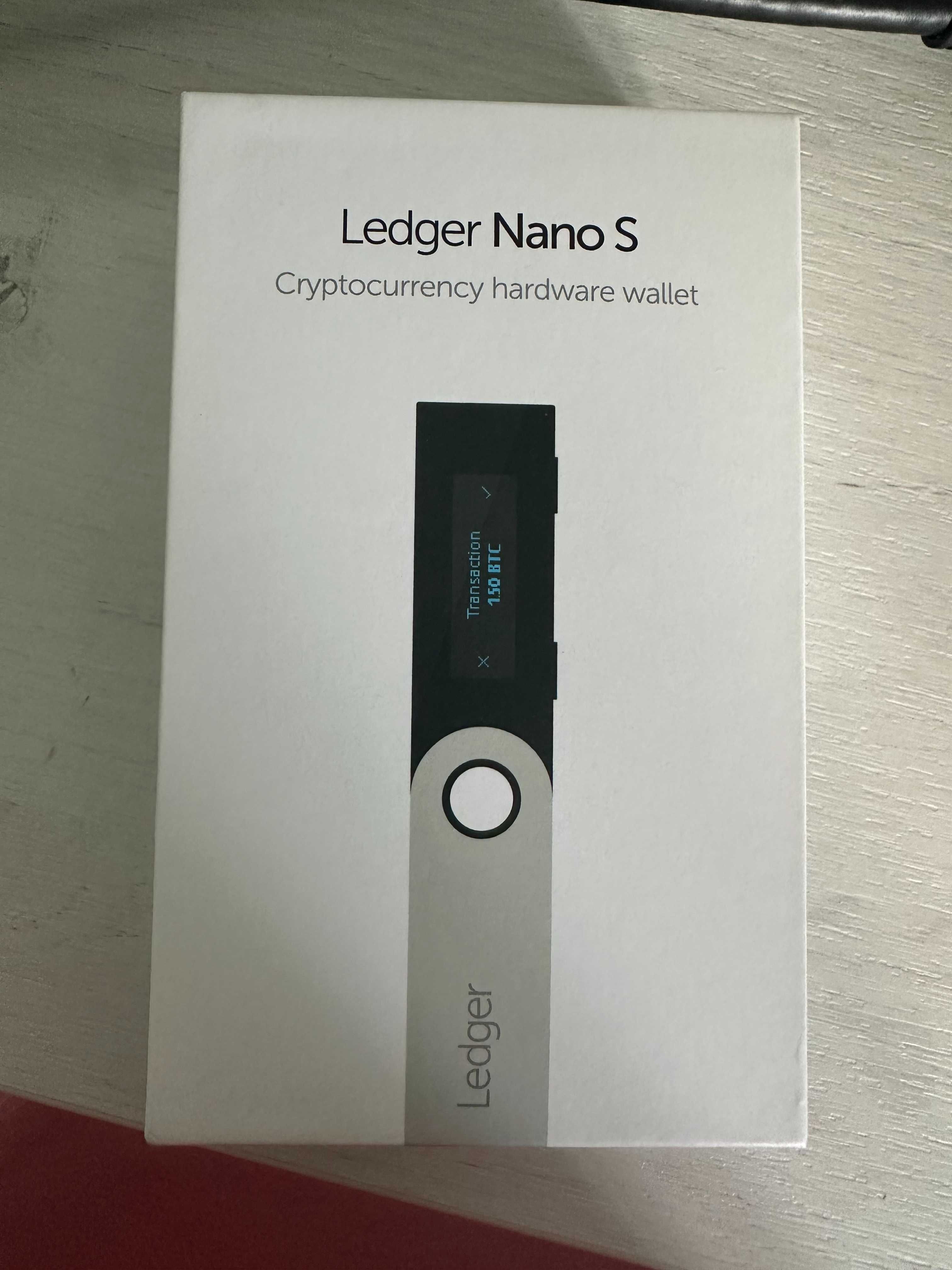 Хардуерен портфейл за криптовалути Ledger Nano S
