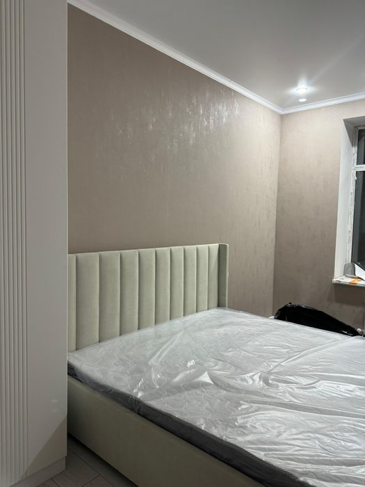 Двухспальная кровать