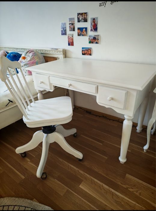 Urgent set mobila dormitor pat dulap birou comoda noptiera