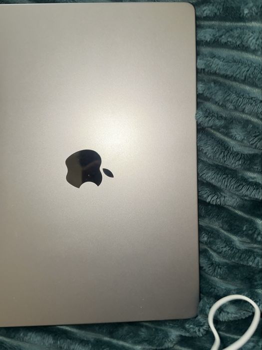 Macbook pro 14 M3 512