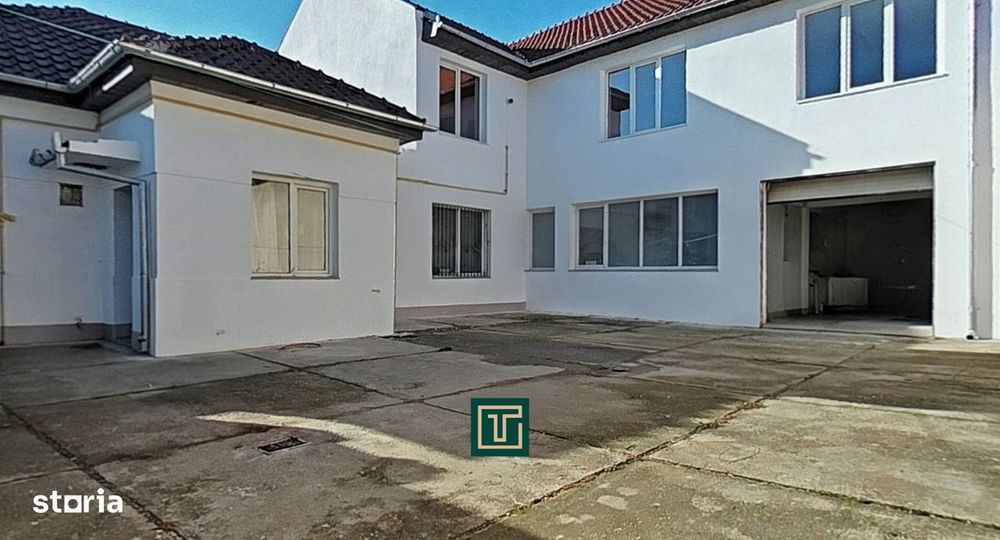 Clădire cu 10 camere în Aradul Nou – ideală pentru investiție/afaceri