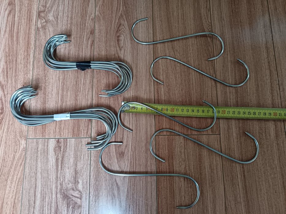 Cârlige inox, pentru afumătoare 10 buc egal 35 lei