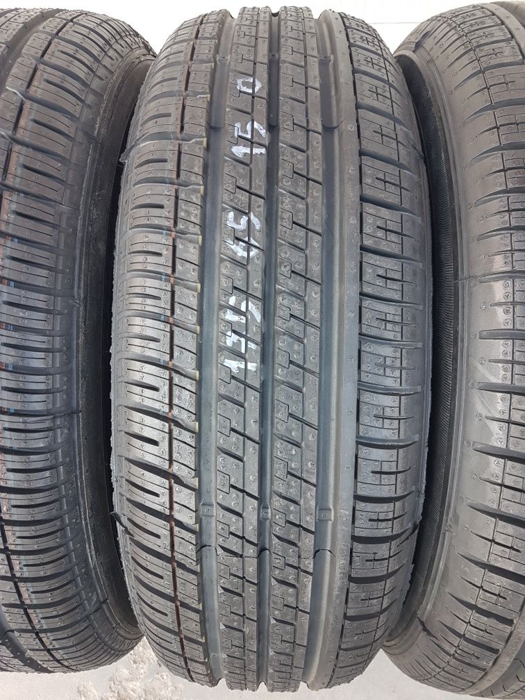 Нови летни гуми 4 броя DUNLOP SP30 175 65 R15 дот 4010