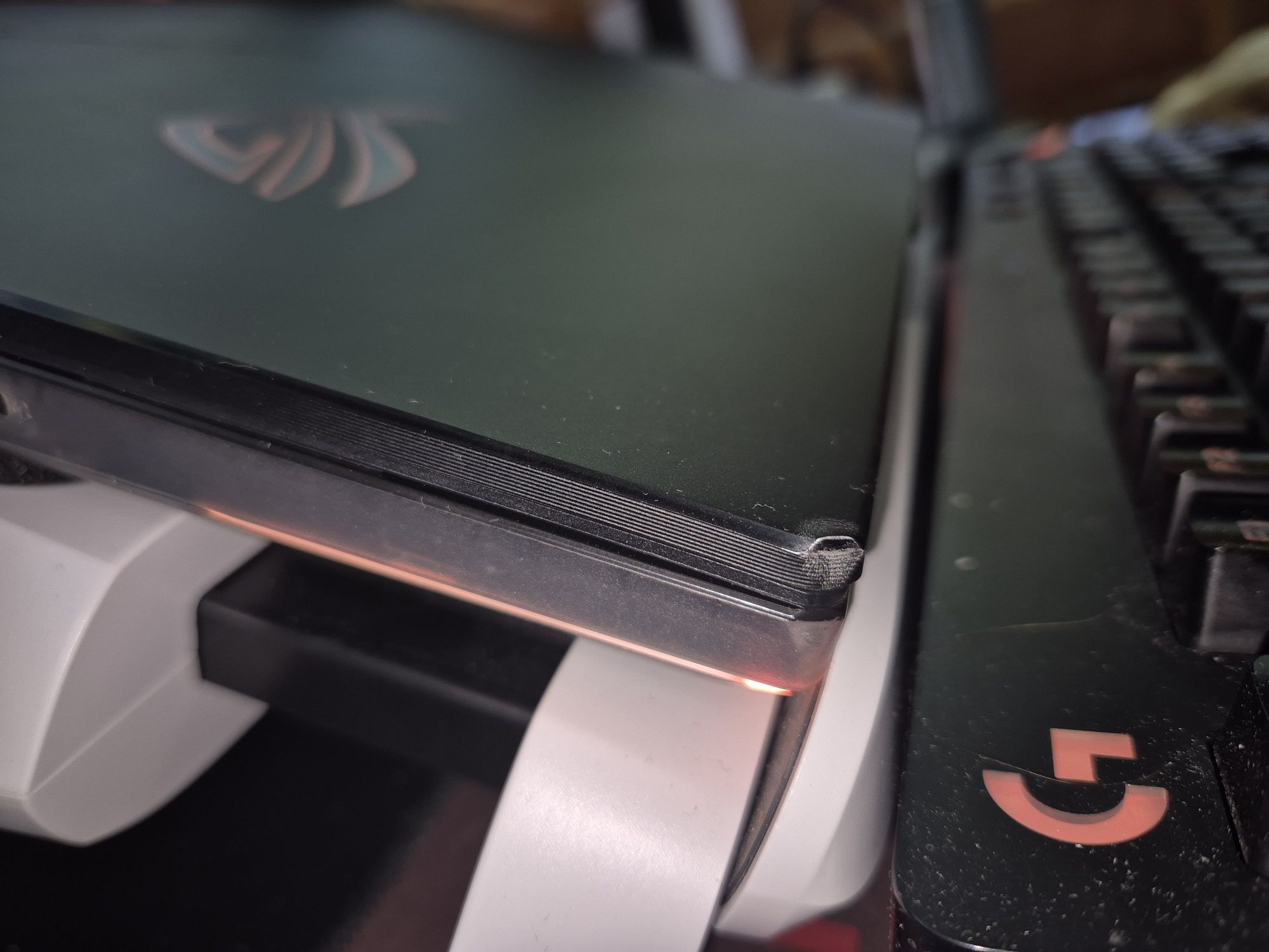 ROG Strix Scar 18. Core i9 13980 HX, RTX 4090, 32 GB RAM, 2 TB SSD