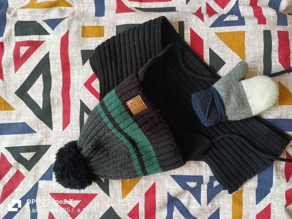 Продам зимнюю шапку на мальчика