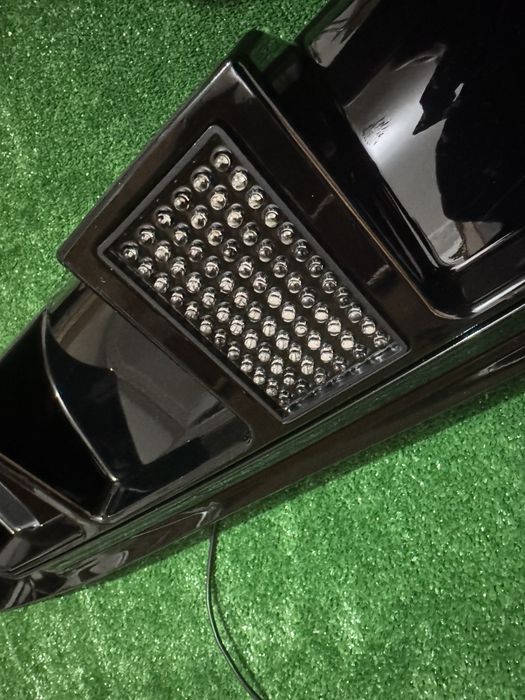 Оребрен Дифузьор с Ф1 стоп Двойни изходи за BMW E60 E61