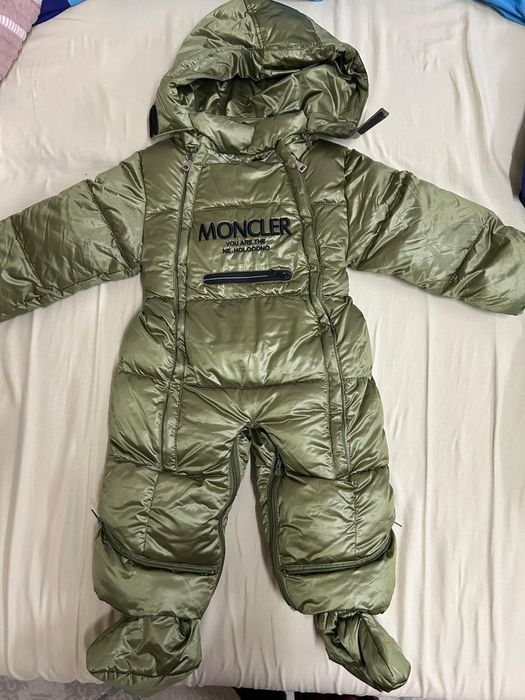 Продам комбинезон в идеальном новом состоянии.