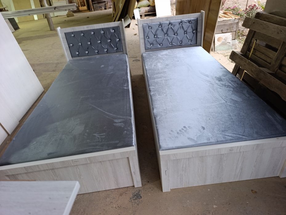 Bir kishilik karavatlar buyurtma asosida ishlab chiqaramiz