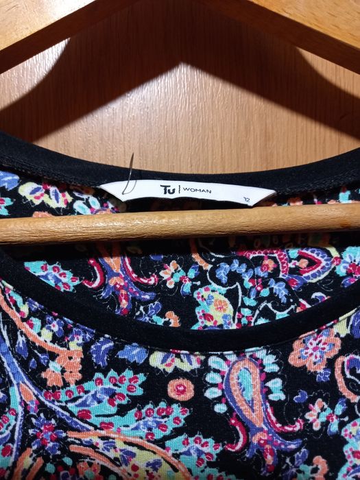 Лятна   рокля с къс ръкав.