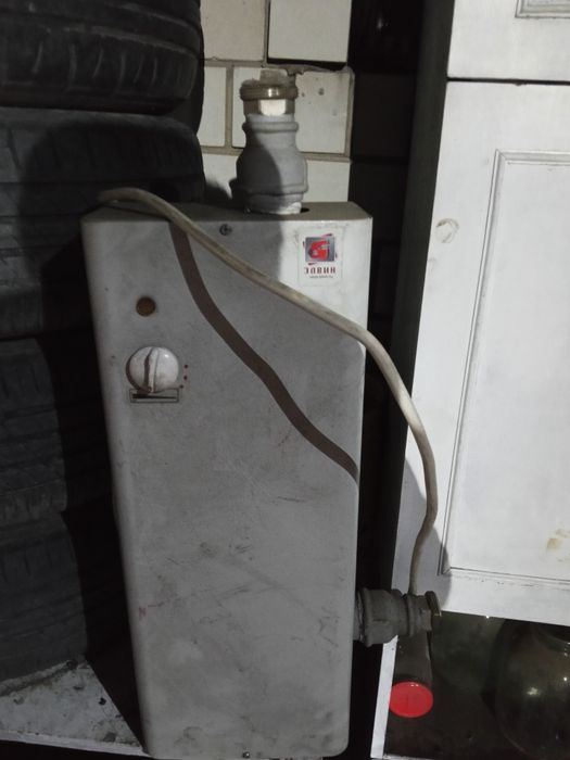 Продам разное  котел мотор