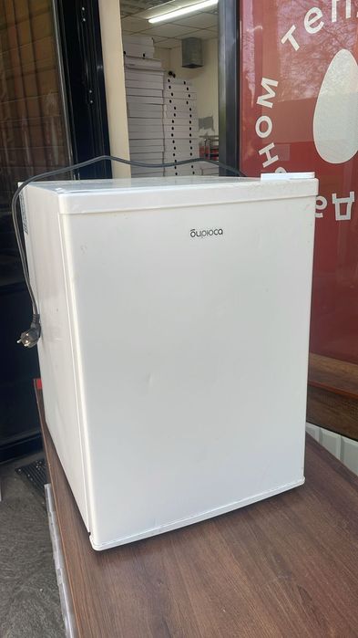 Холодильник маленький Б/У