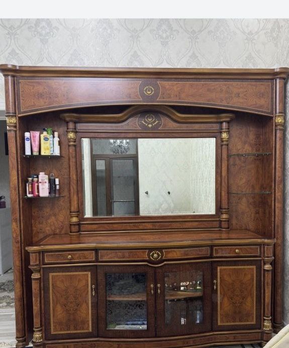 Мебель комод и стенка