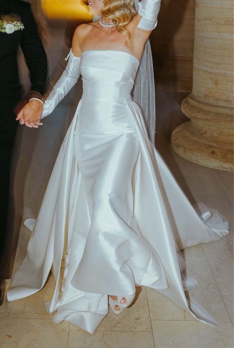 Vand rochie de mireasa si voal