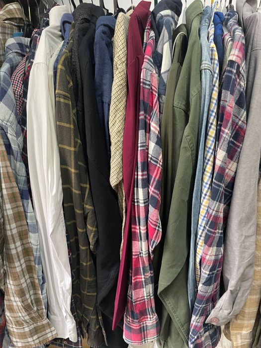 Vând haine second hand