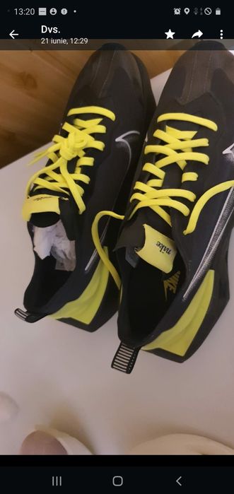 Încălțăminte noua de vanzare