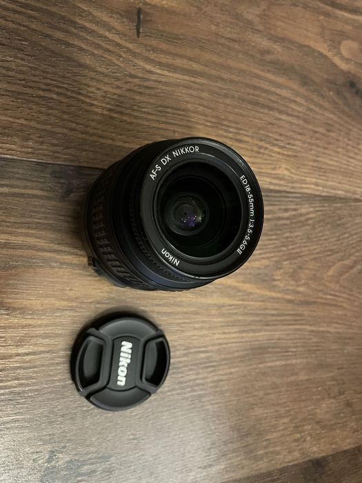 Aparat fotografiat Nikon D7000