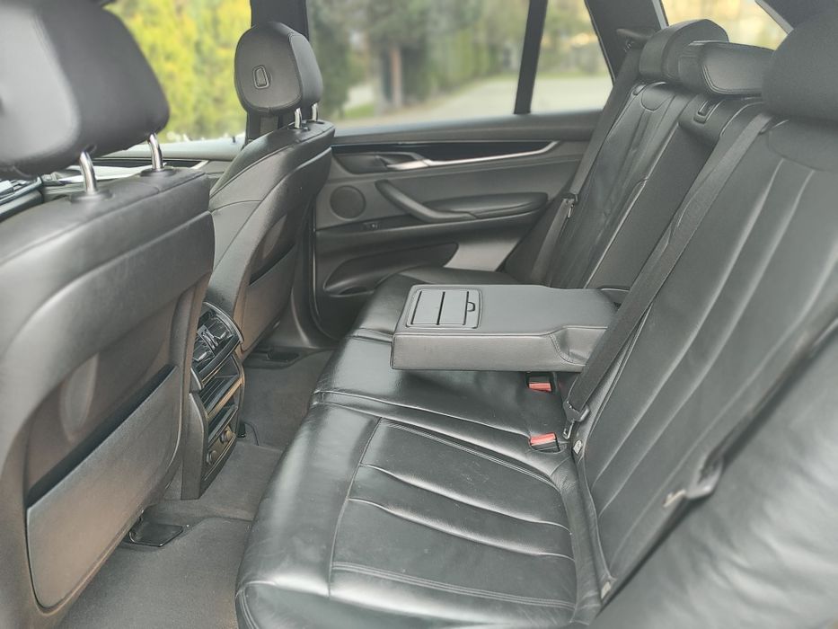 BMW X5/2014/3.0d/X drive/258cp