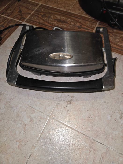 Тостер електрически