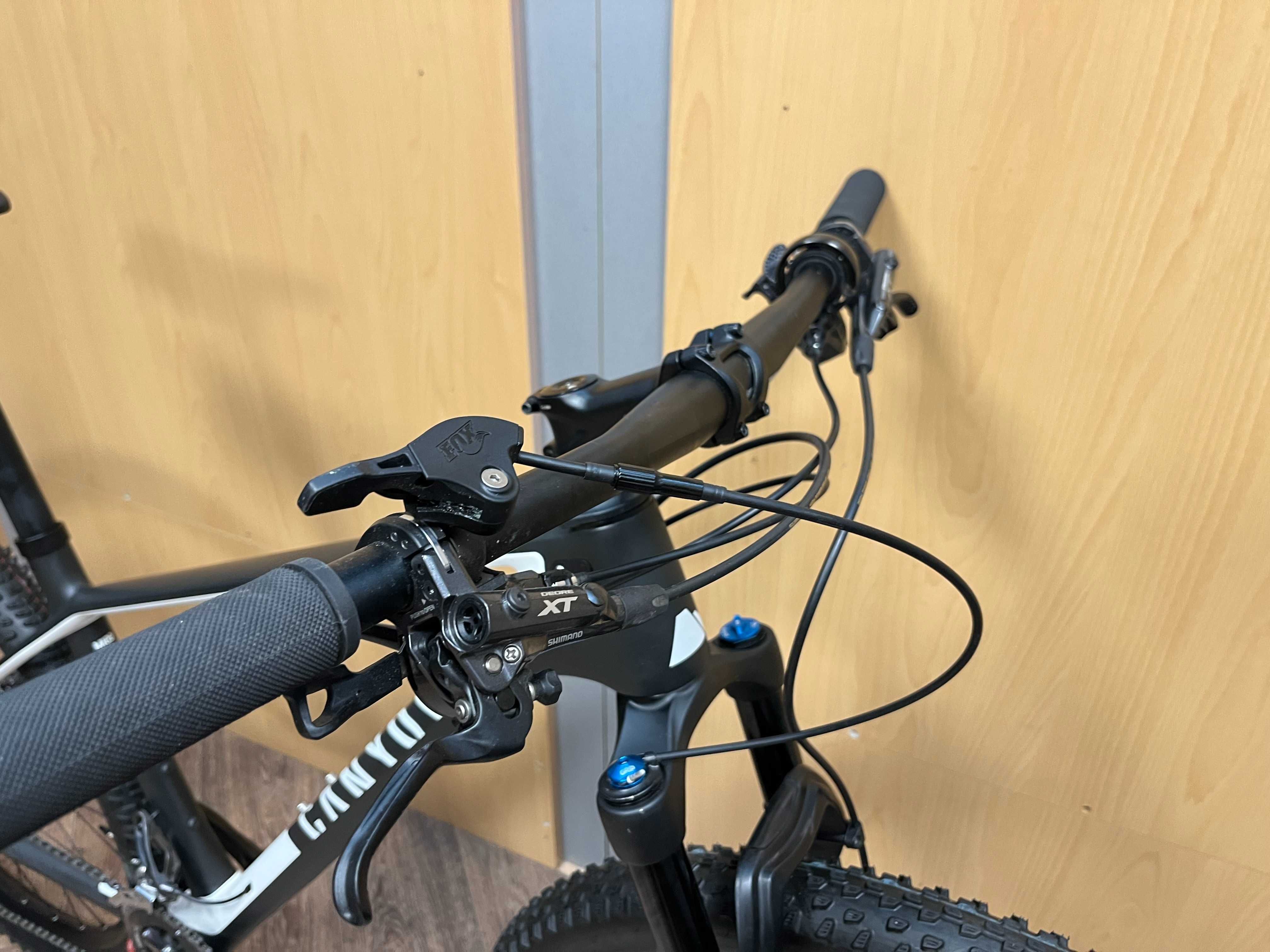 +CANYON EXCEED CF SL 7.0 29"/M-size/carbon frame hardtail MTB+