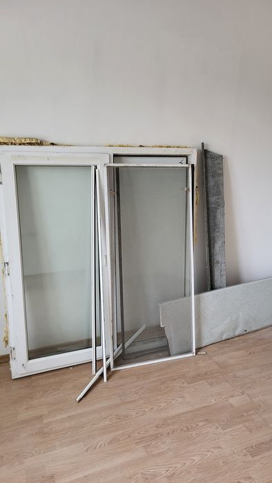 Продам б/у пластиковые окна