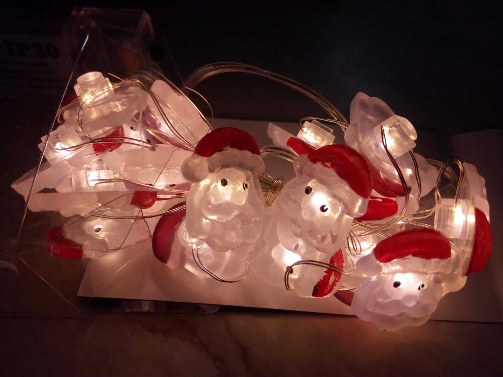 Коледни Музикални,LED възглавници,20 LED лампи с дядо Коледа и Снежко.