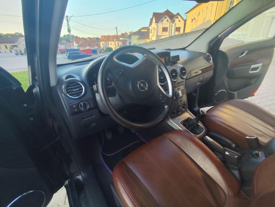 Vând Opel Antara 4x4 2.0 TDI