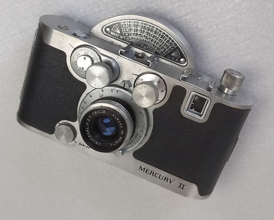 Aparat foto film - half frame UNIVEX MERCURY II   Made SUA - COLECȚIE