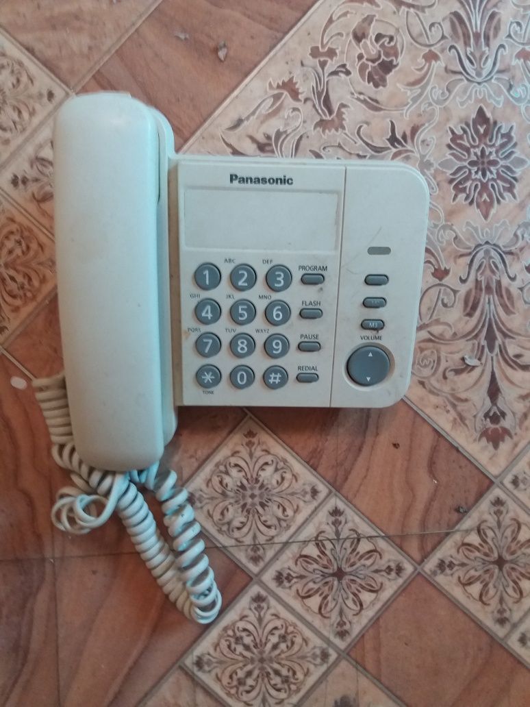 стационарный телефон3 шт panasonic TP Link 20000