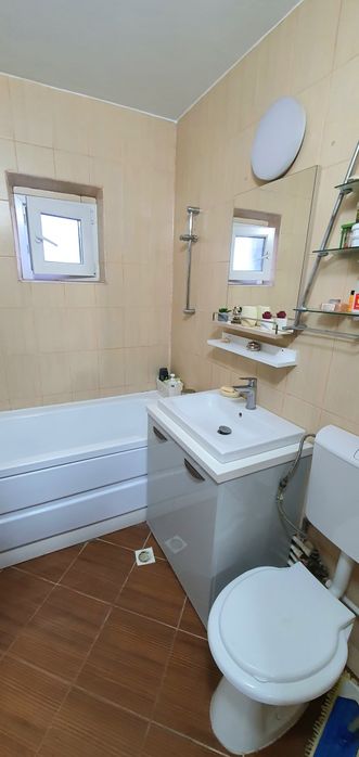 Vând ap 2 cam dec Siderurgistilor Vest, total utilat si mobilat modern