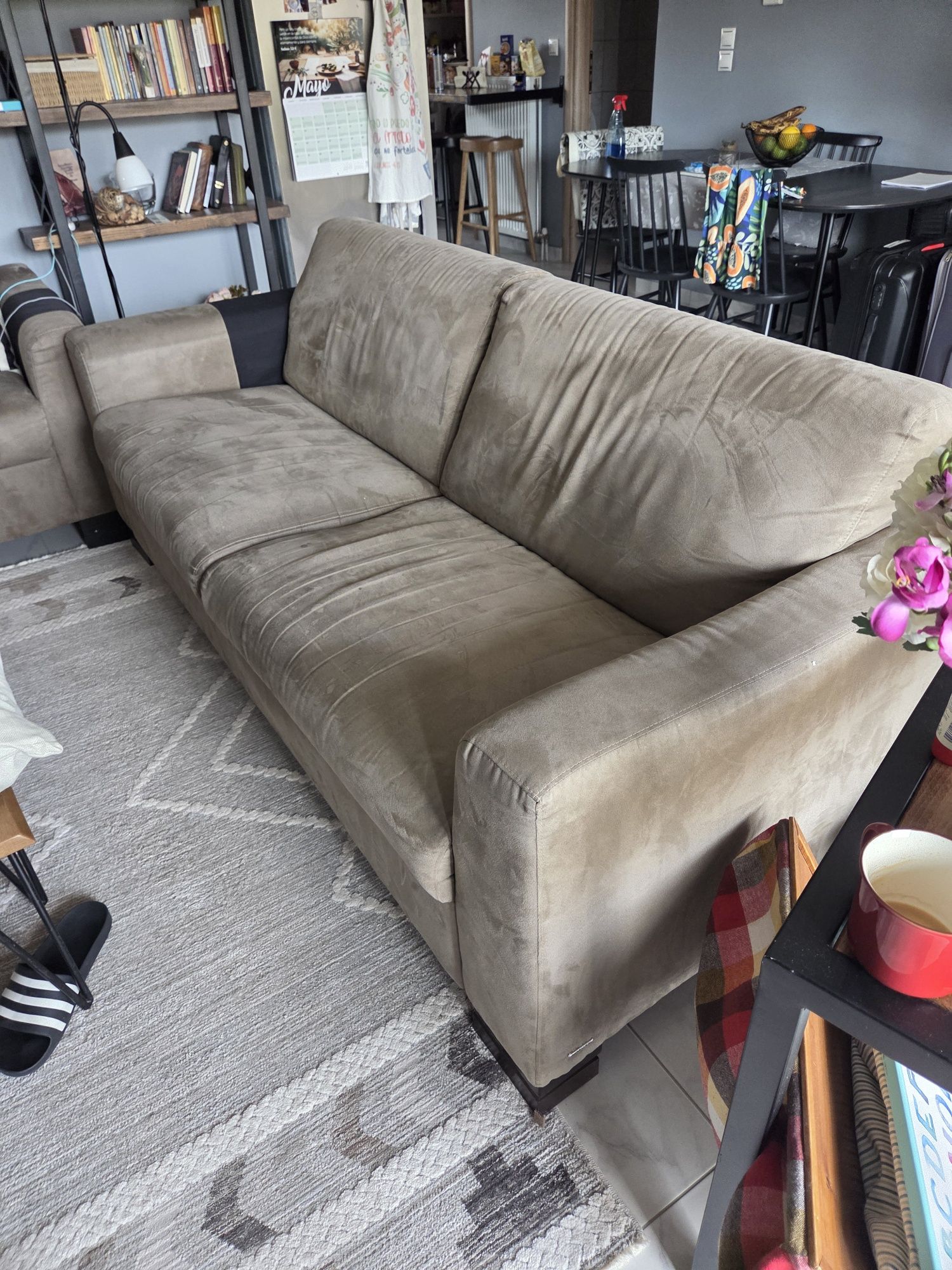 Гарнитура дивани NATUZZI алкантра