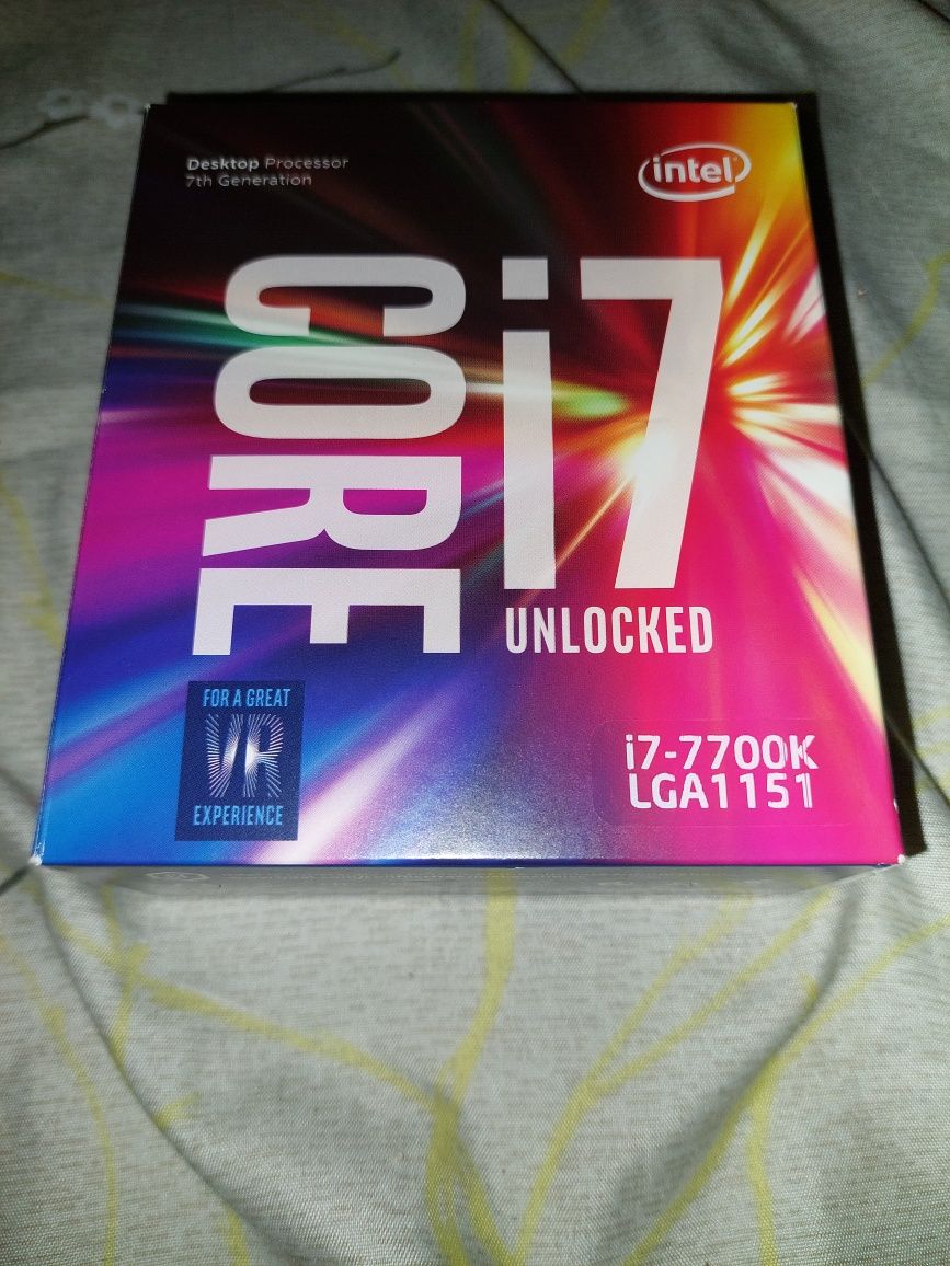 Procesor Intel i7 7700k, delided cu pasta termoconductoare metal lichi