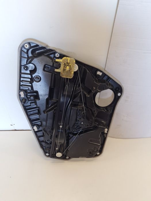 Macara dreapta spate BMW X3 G01 / cod-7487602 / an-2017-2023 OEM