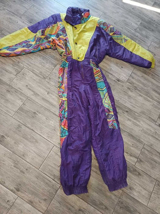 Salopete ski ,geci ,pantaloni,combinezoane ideale pt zăpadă