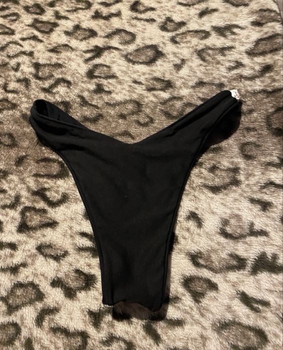 Costum de baie negru